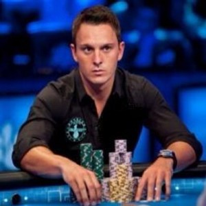 Sam Trickett leaves Everest Poker